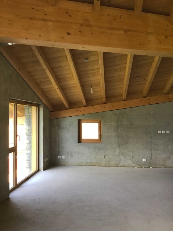 Chalet Pos. Béton et bois © photo Favre Yohann
